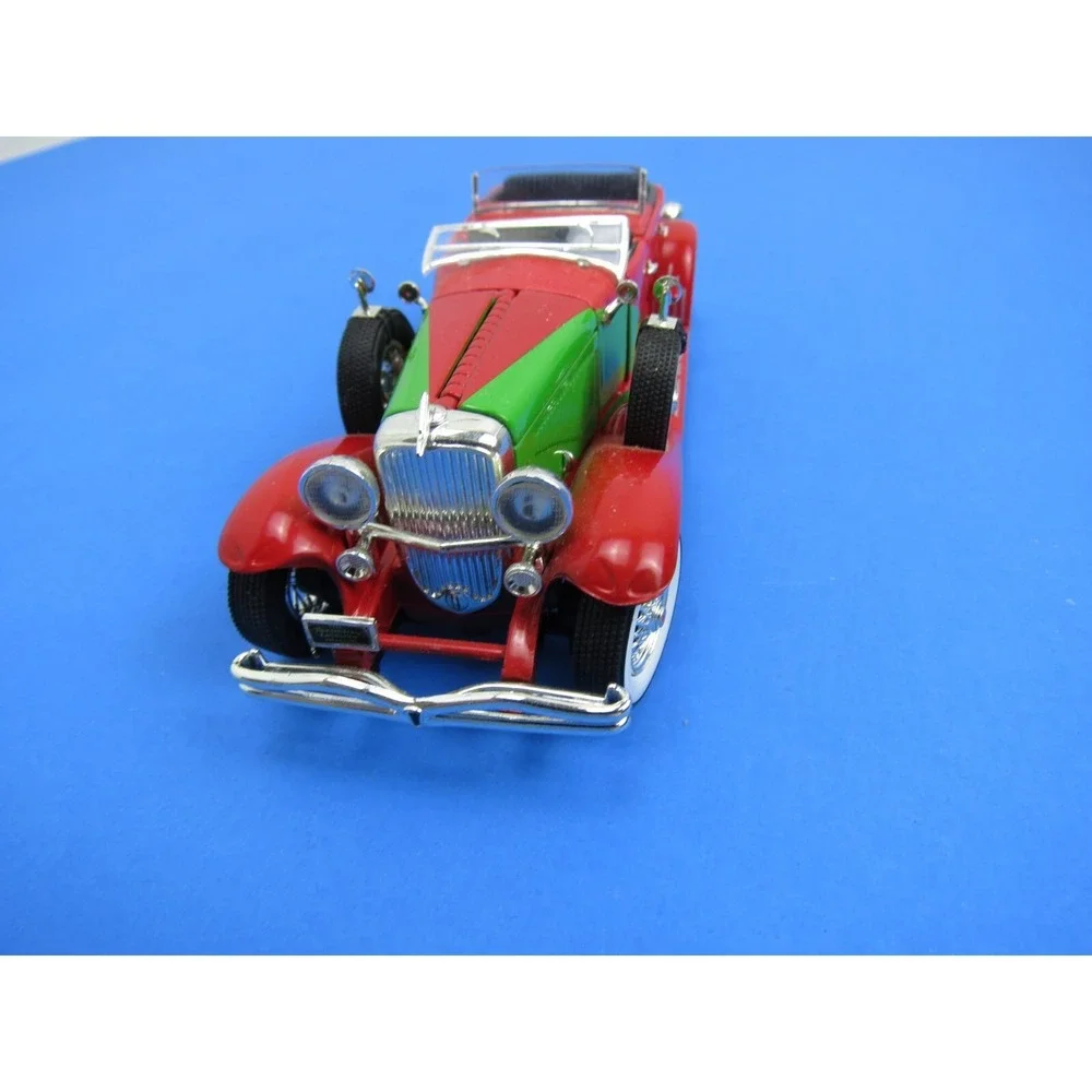 Signature Models 1934 Duesenberg Model Car Red Green DAMAGE